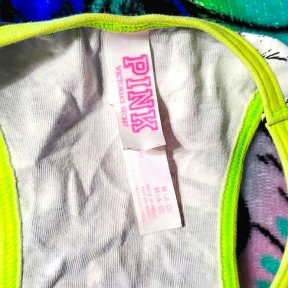 VS PINK Crop Palm Tree Sports Bra 🌴 - Picture 7 of 8